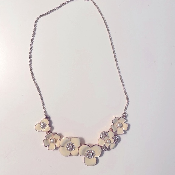 LC LAUREN CONRAD Rose Gold Statement Necklace
